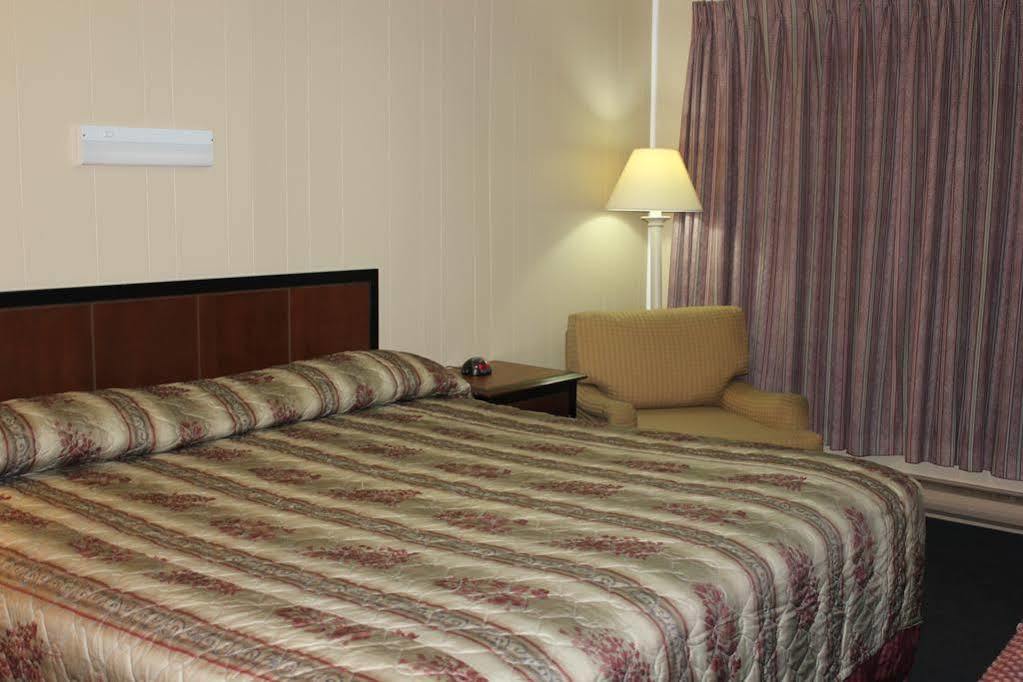 Nights Inn Owen Sound Εξωτερικό φωτογραφία
